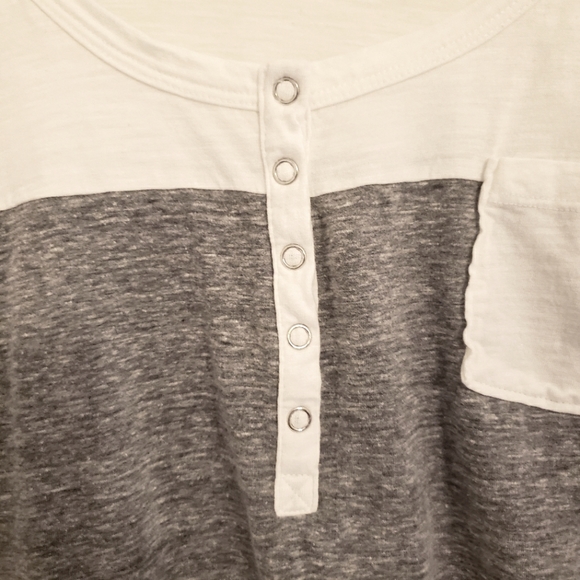 Womens size XL. White shirt with gray stripe and snap detail. 3/4 Length Sleeve. - Picture 3 of 4